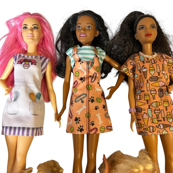 Lot of Vintage 80’s Mattel Barbie Pink Doll Carrying Case plus Dolls & clothes - Picture 8 of 16